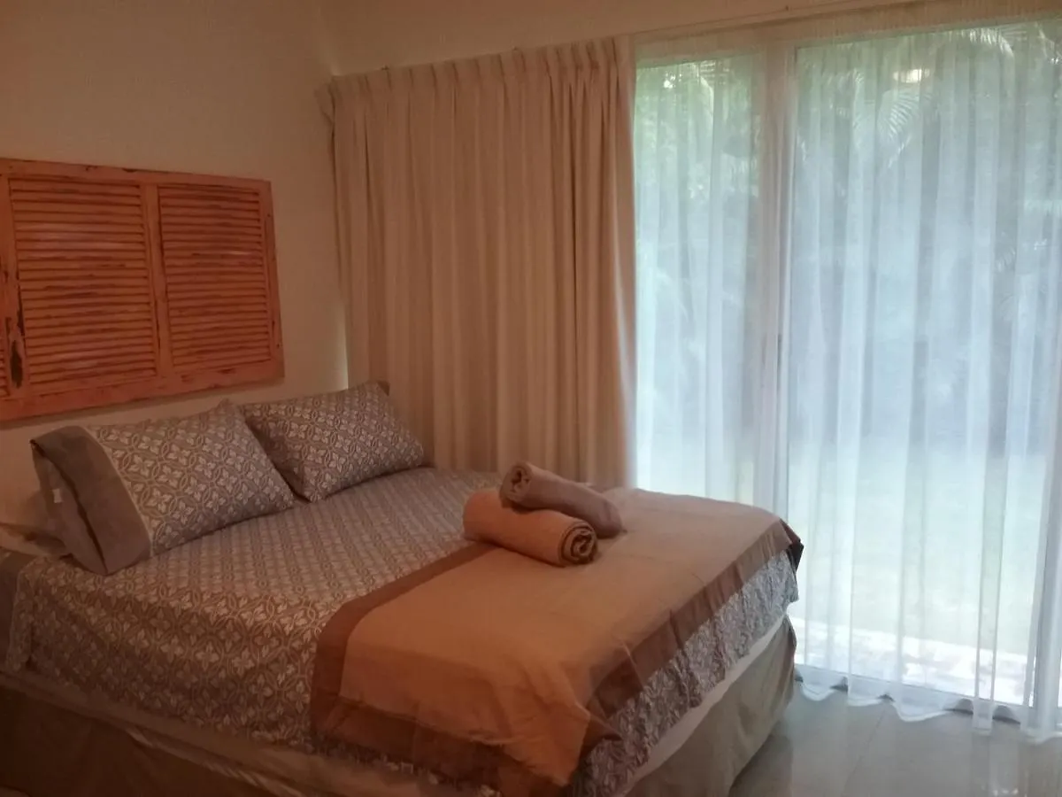 신데 델 카르멘 Casa Rioja Playacar B&B 멕시코