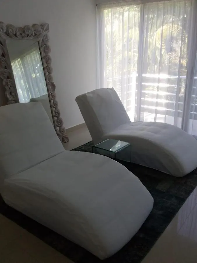 Casa Rioja Playacar Bed and Breakfast Playa del Carmen México